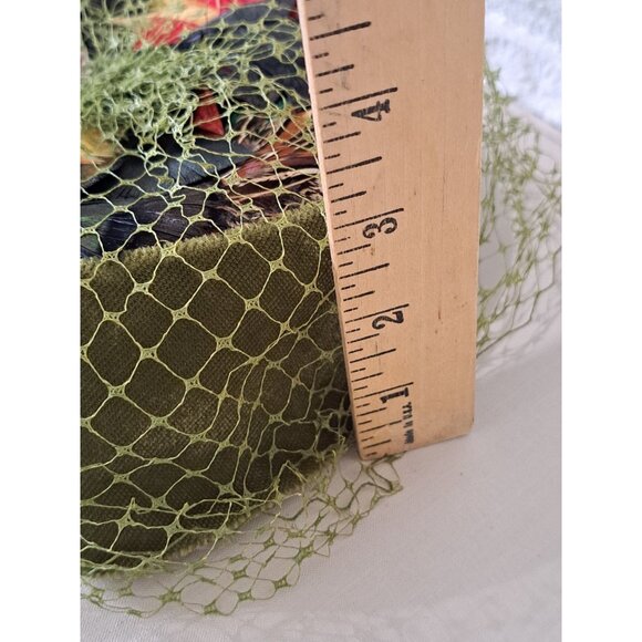 Vintage Pillbox Hat Green Pheasant Feather Multicolor Netting Retro Womens OS - Picture 11 of 11